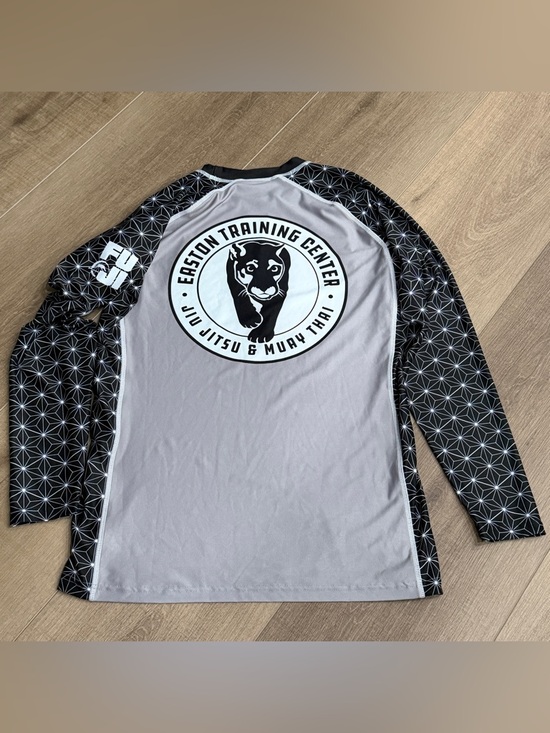 Fiji Other - Easton Training Center Jiu Jitsu & Muay Thai Rash Guard - Gray & Black
